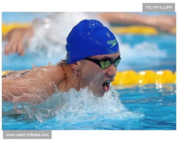 广东选手陈俊儿主场作战，男子蝶泳多线冲金